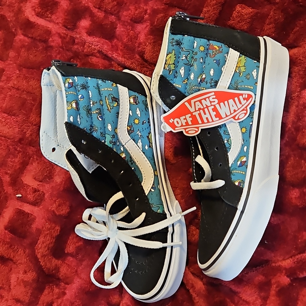 Kids sneakers